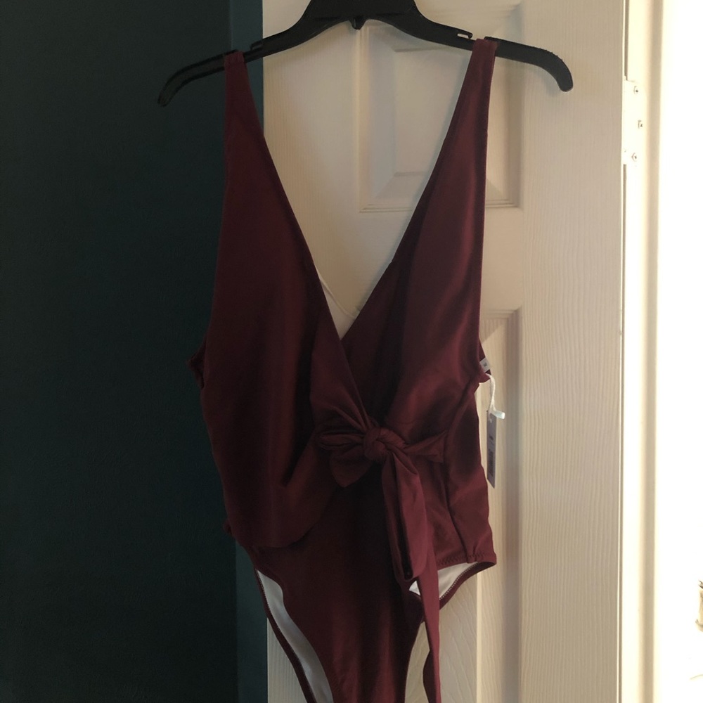 Cupshe one piece bathing suit